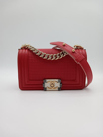 CHANEL Cube Embossed Leboy