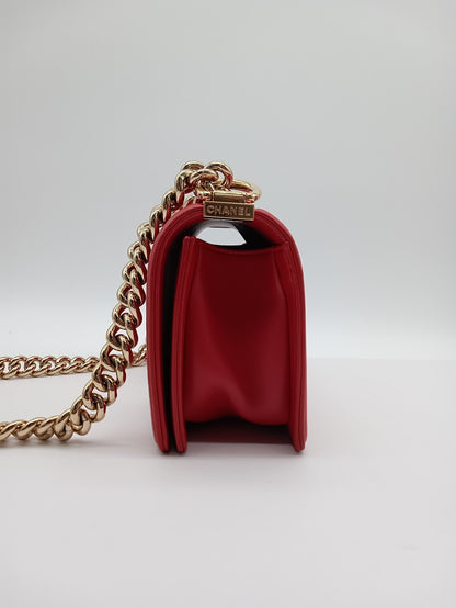CHANEL Cube Embossed Leboy