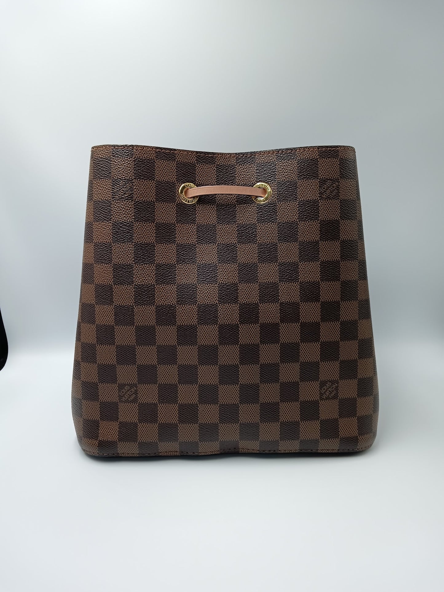 LOUIS VUITTON Damier Neo Noe