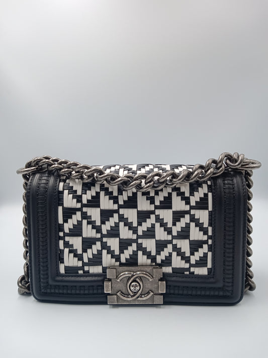 CHANEL Woven Black & White Leboy