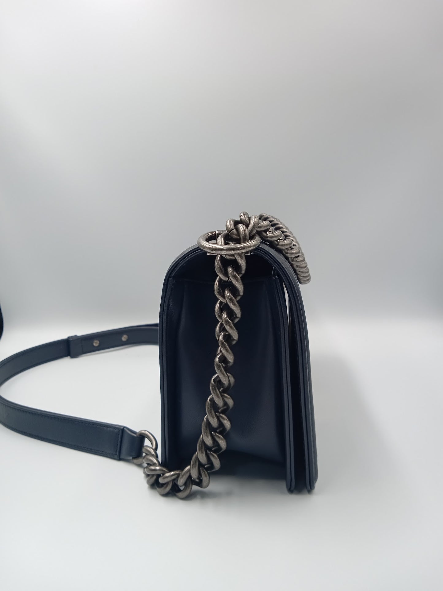 CHANEL Tweed Leboy