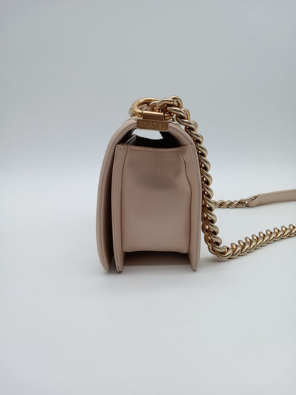 CHANEL Woven Leboy