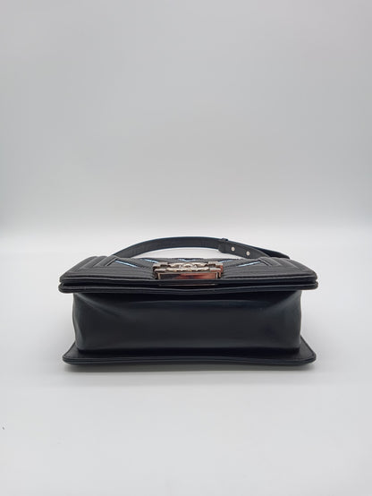 CHANEL Lambskin Iridescent Chevron Leboy