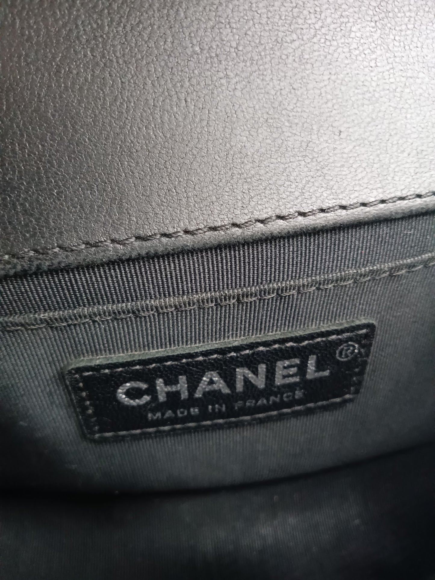 CHANEL Lambskin Iridescent Chevron Leboy