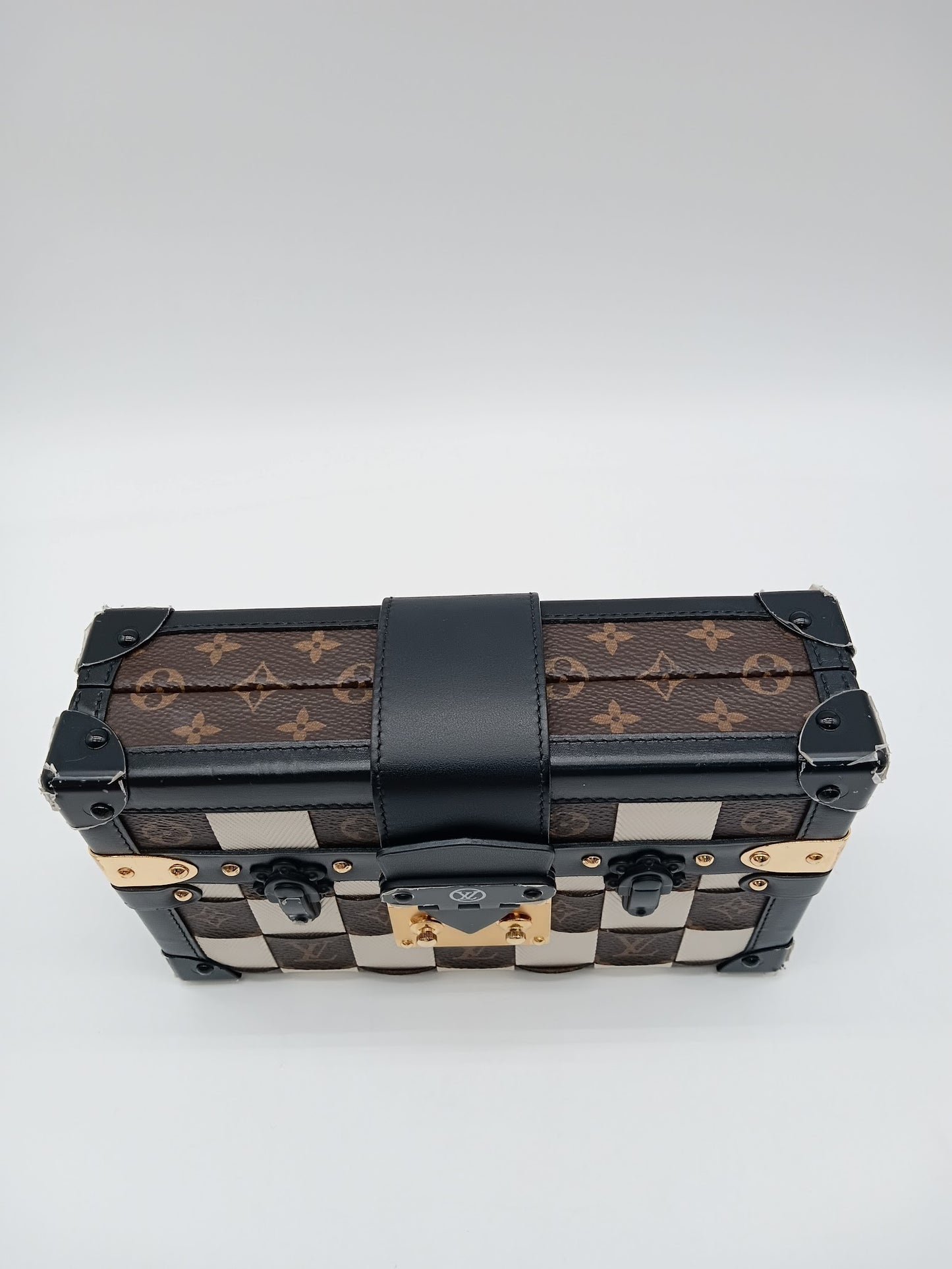 LOUIS VUITTON Damier Tressage Petite Malle Clutch