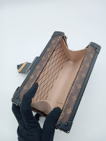 LOUIS VUITTON Damier Tressage Petite Malle Clutch