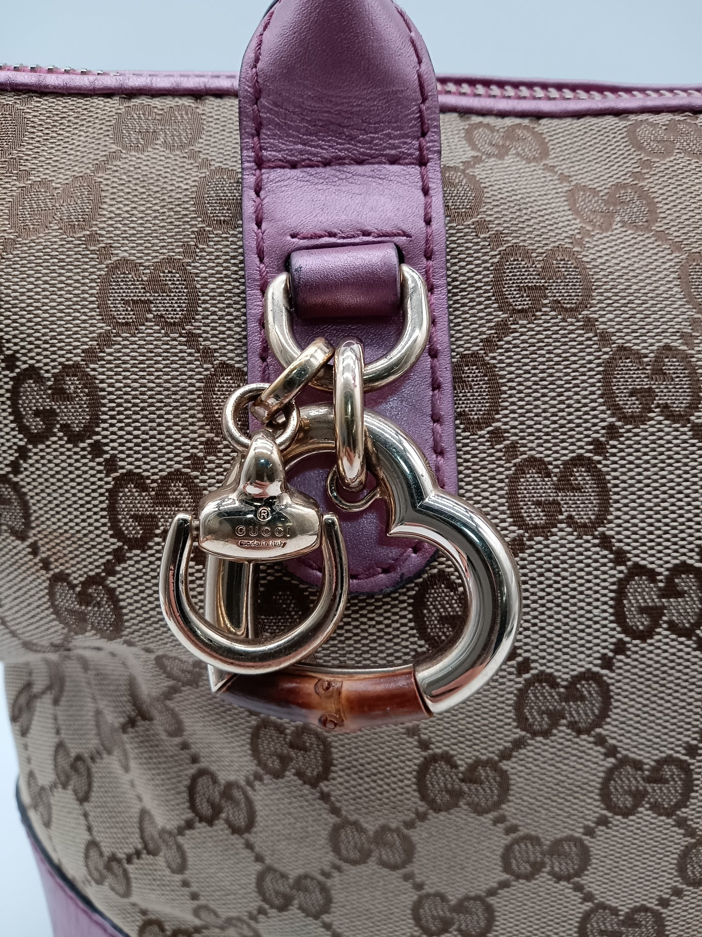 GUCCI Canvas Heart Bit Charm Sukey Tote