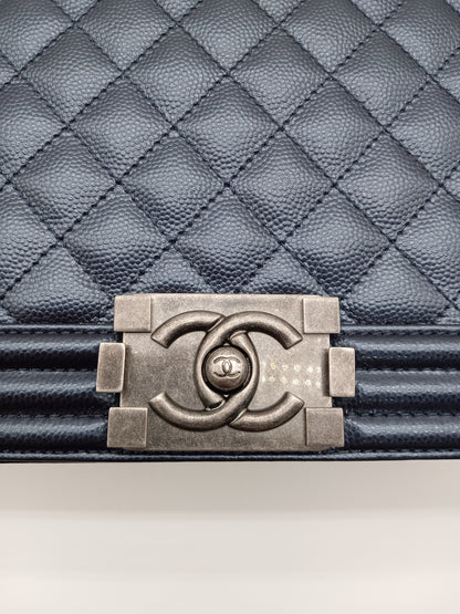 CHANEL Caviar Quilted Metallic New Medium Leboy