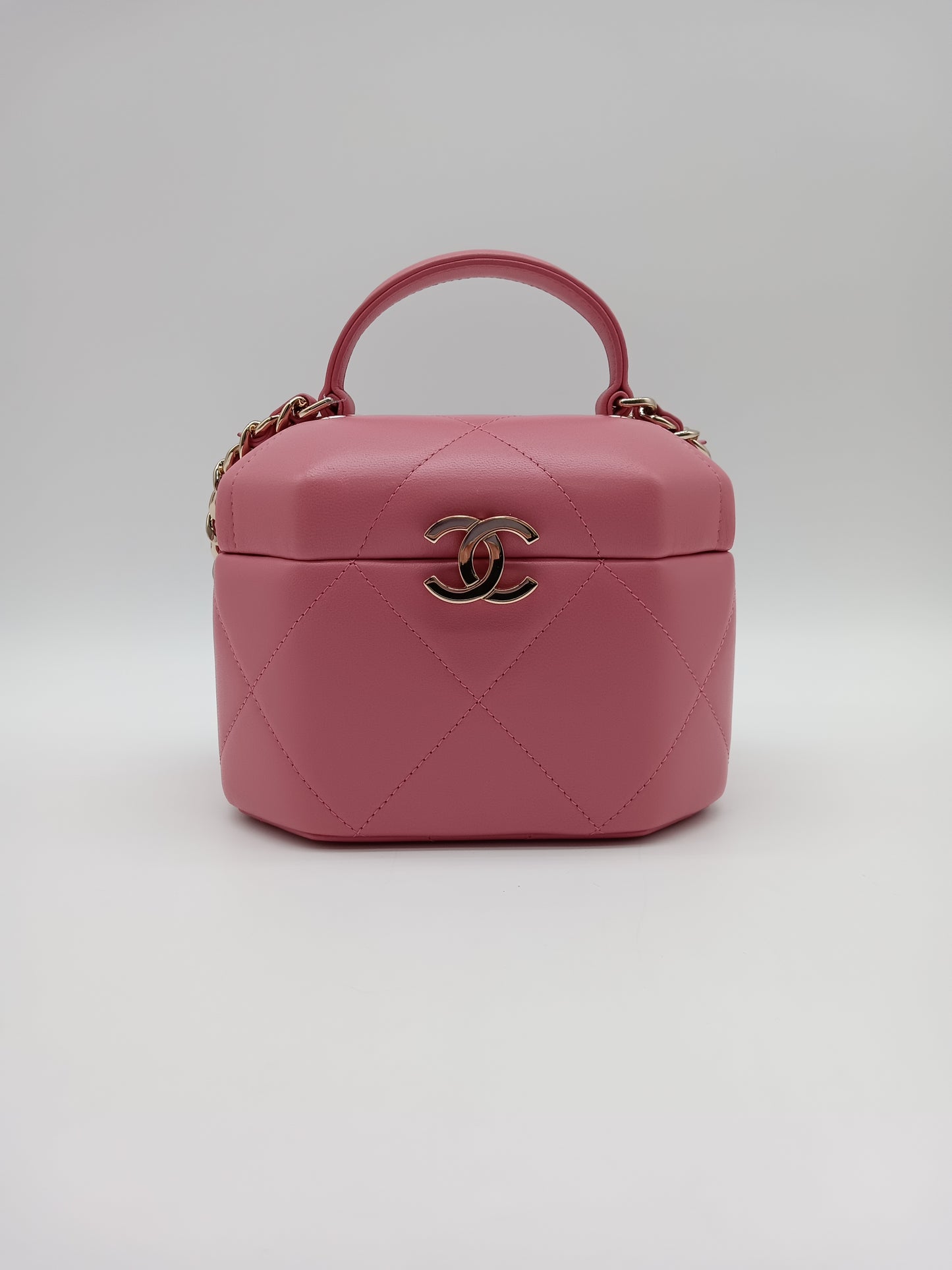 CHANEL Lamb Hexagon Vanity Case