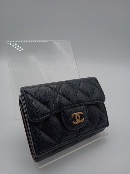 CHANEL Caviar Bifold Wallet
