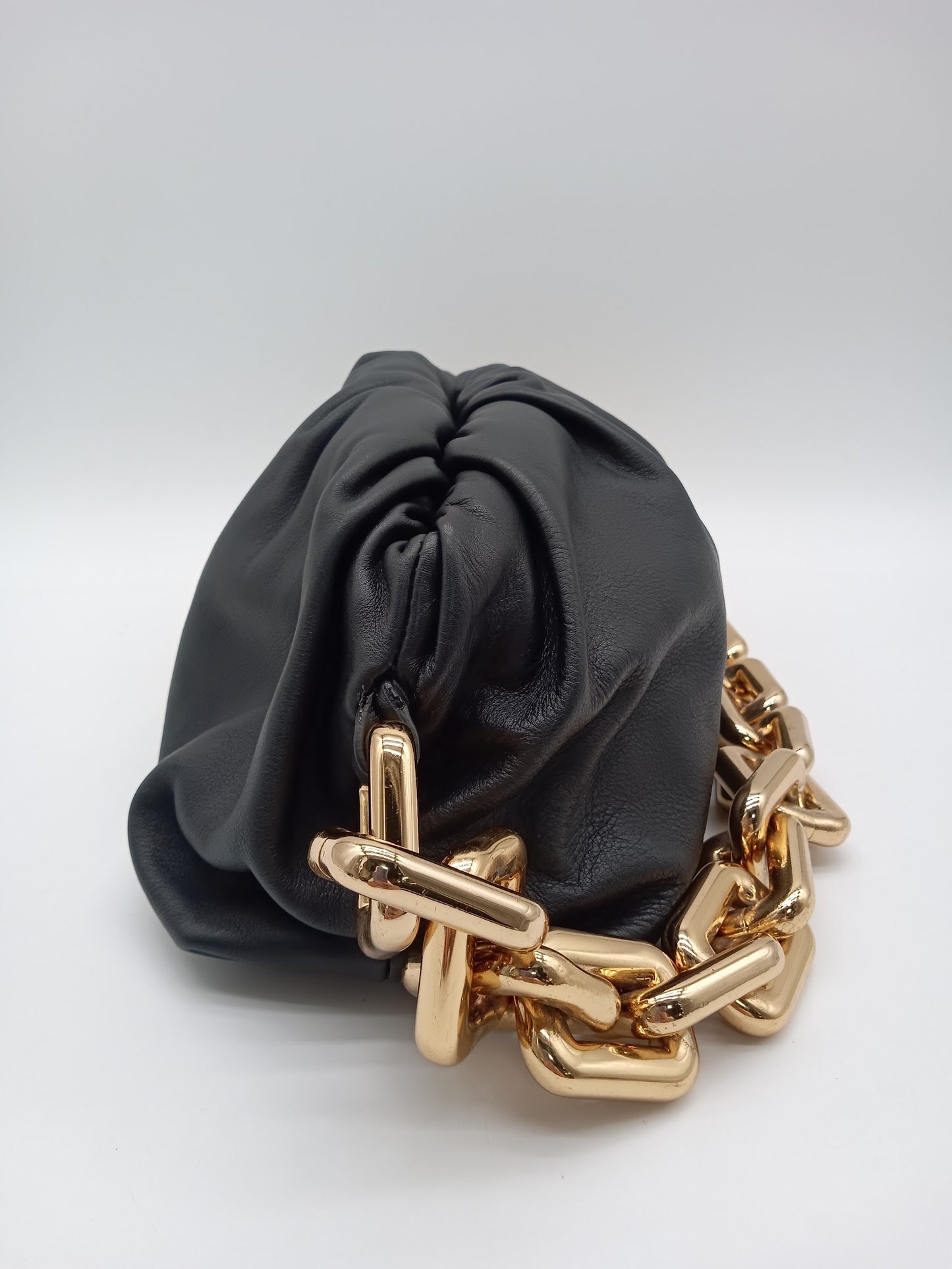 BOTTEGA The Chain Pouch