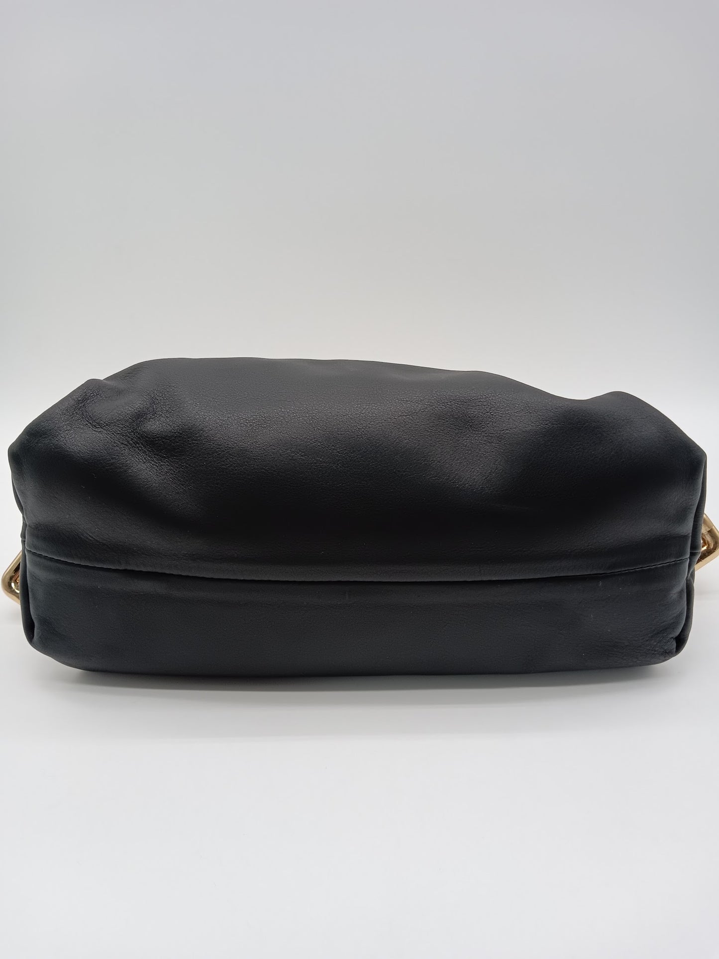 BOTTEGA The Chain Pouch