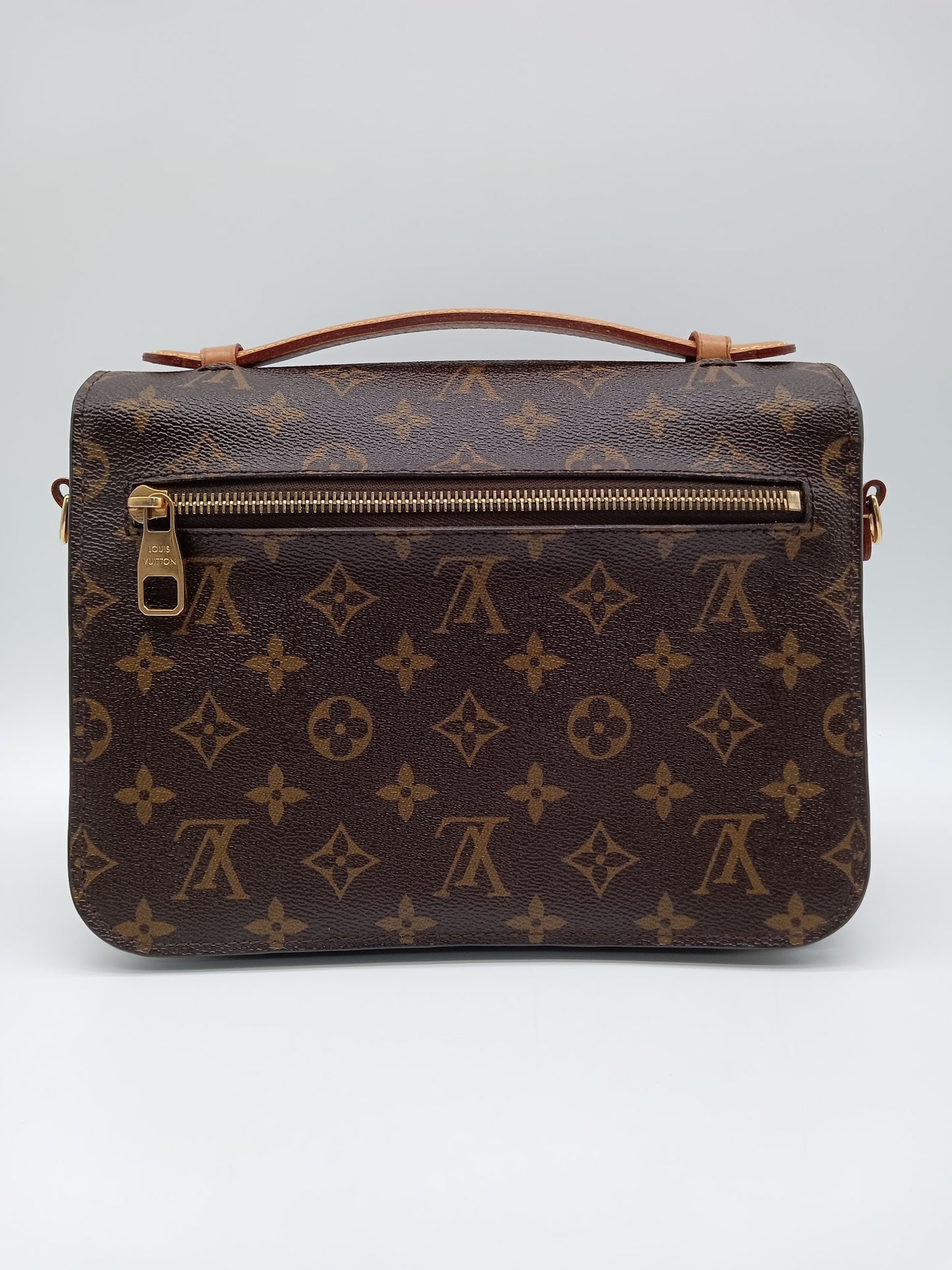 LOUIS VUITTON Monogram Metis MM