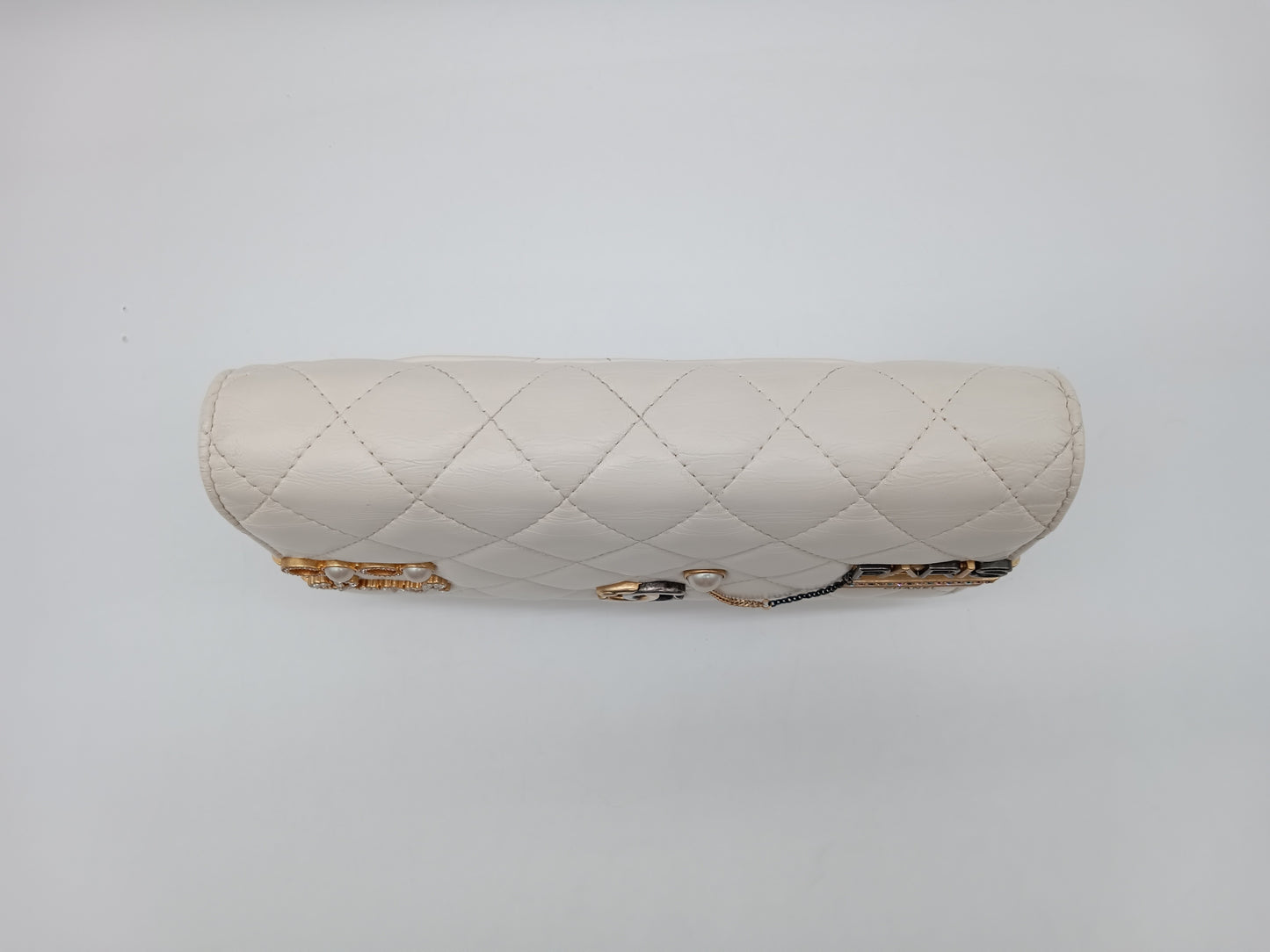 CHANEL Coco Clips Wallet on Chain