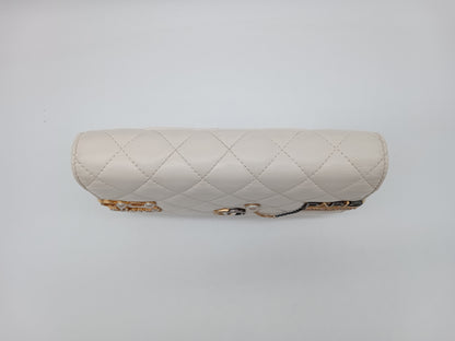 CHANEL Coco Clips Wallet on Chain