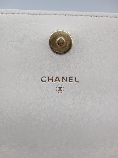 CHANEL Coco Clips Wallet on Chain