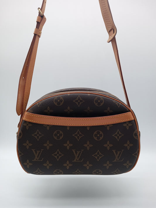 LOUIS VUITTON Monogram Blois