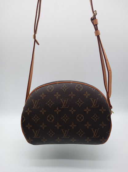 LOUIS VUITTON Monogram Blois