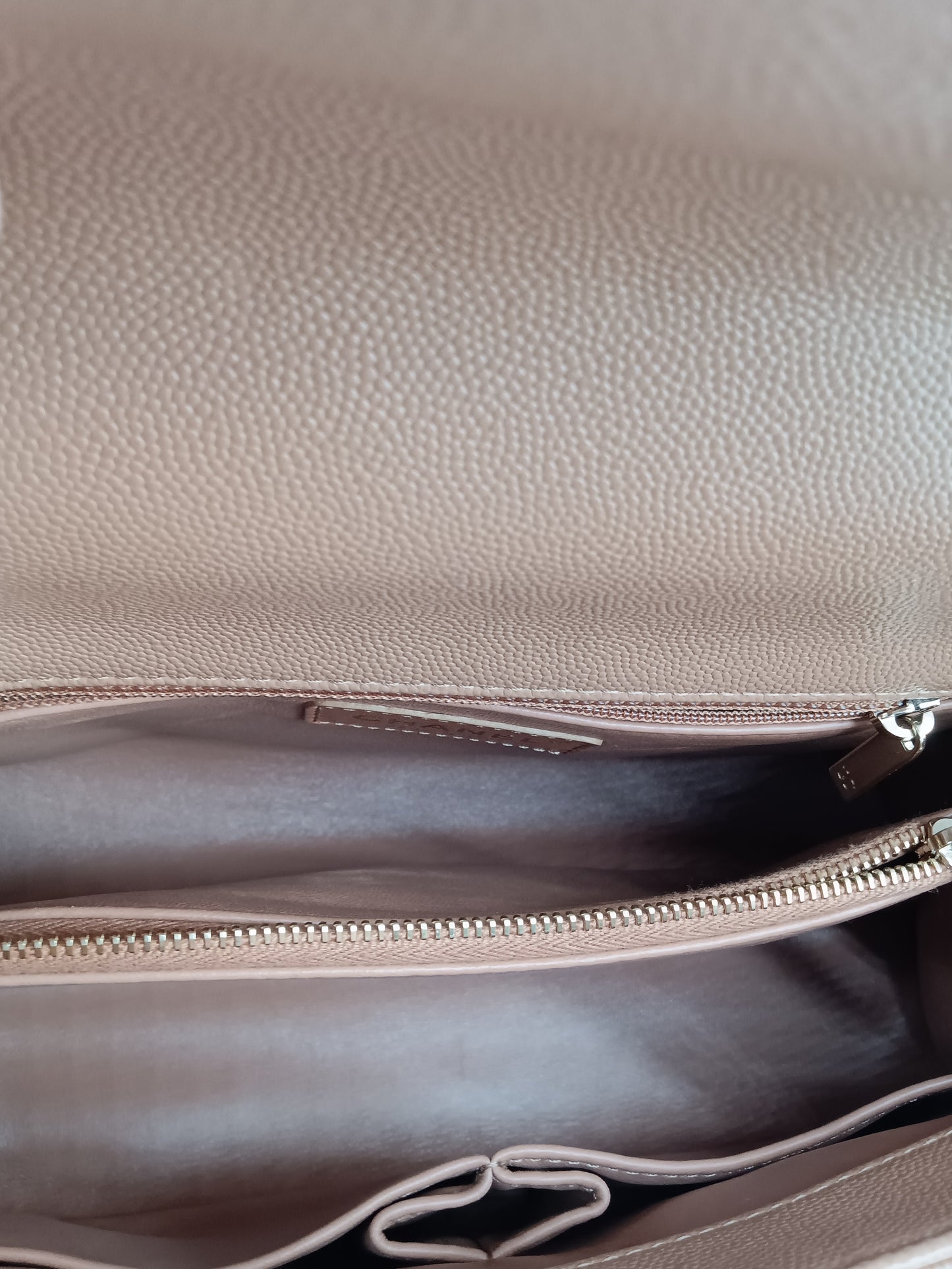 CHANEL Caviar Medium Coco Lizard Top Handle