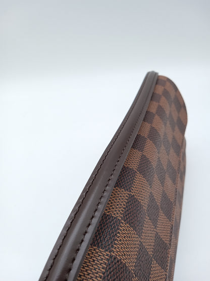 LOUIS VUITTON Damier Ebene Recoleta