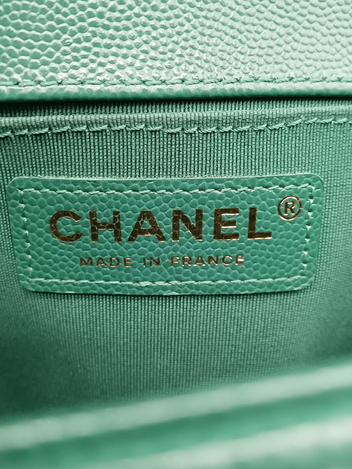 CHANEL Caviar Quilted Medium Leboy
