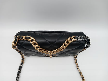 CHANEL Lambskin Small Chanel19