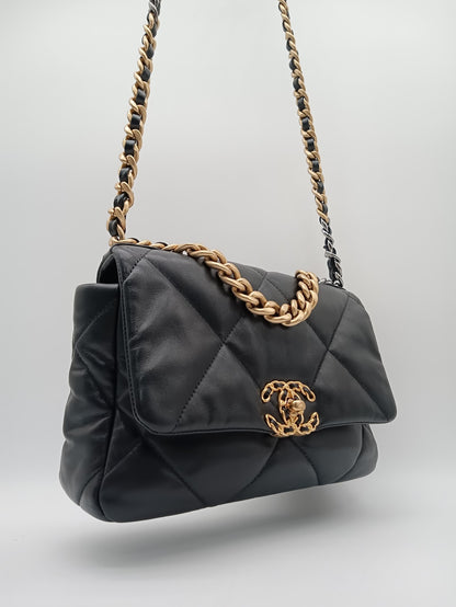 CHANEL Lambskin Small Chanel19