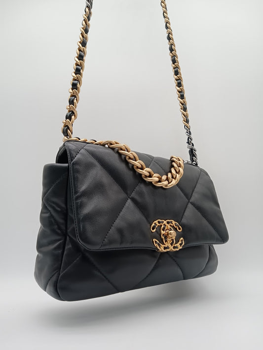 CHANEL Lambskin Small Chanel19