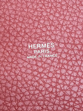 HERMES Taurillon Clemence Picotin PM