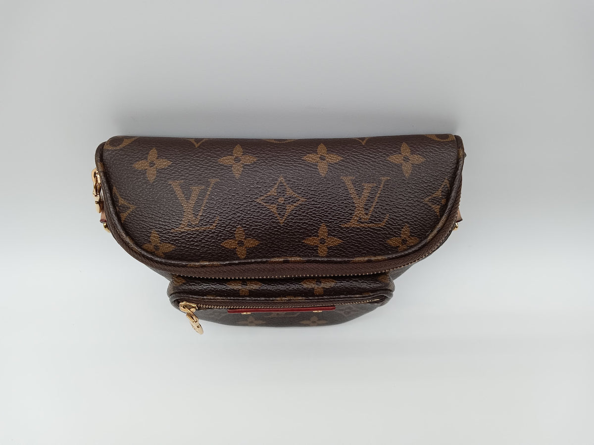 LOUIS VUITTON Monogram Mini Bumbag