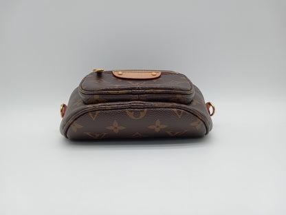 LOUIS VUITTON Monogram Mini Bumbag