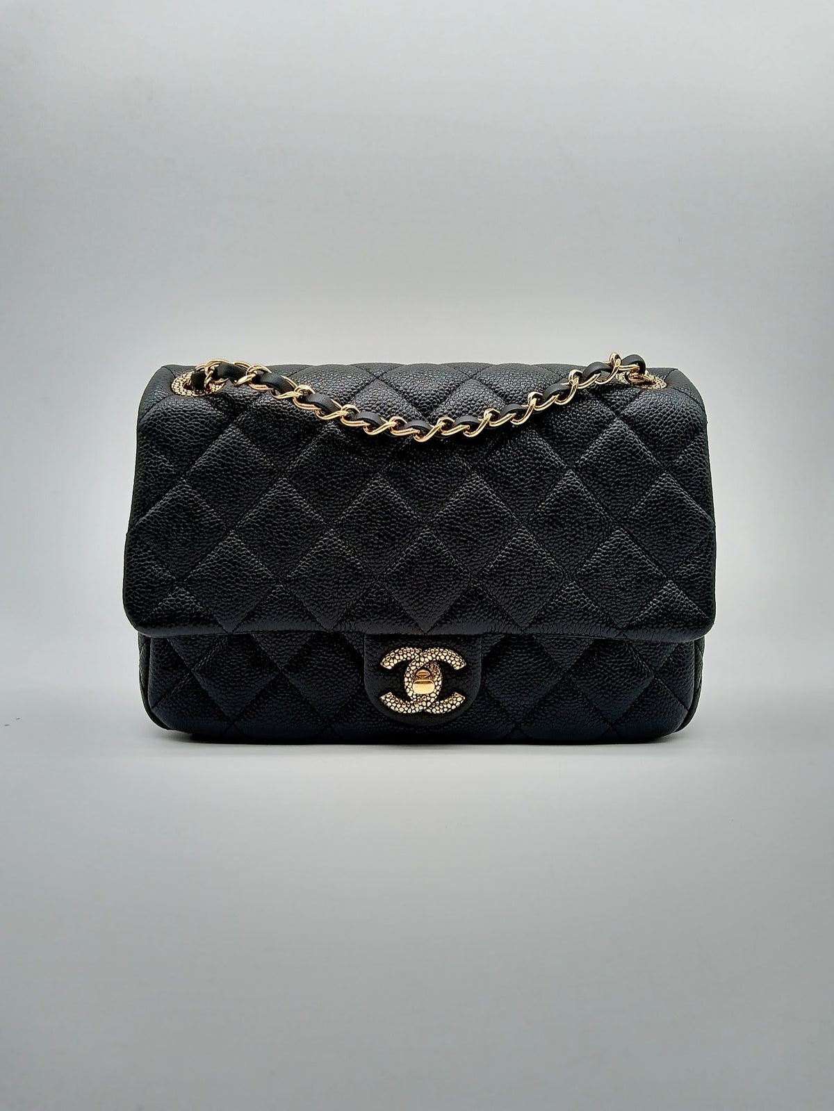 CHANEL Caviar Mini Quilted Flap