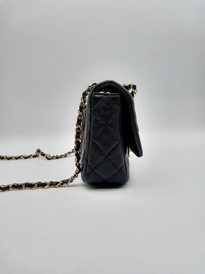 CHANEL Caviar Mini Quilted Flap