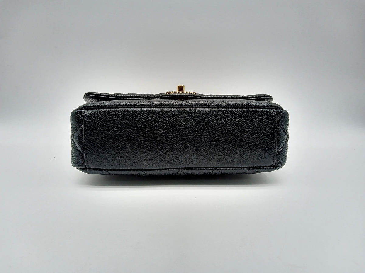 CHANEL Caviar Mini Quilted Flap