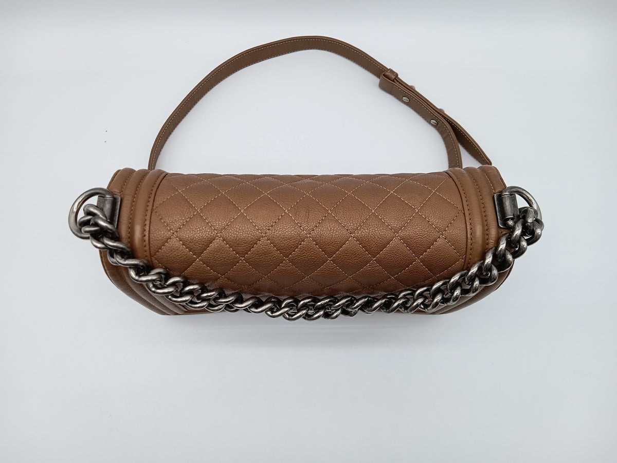 CHANEL Caviar Quilted Leboy