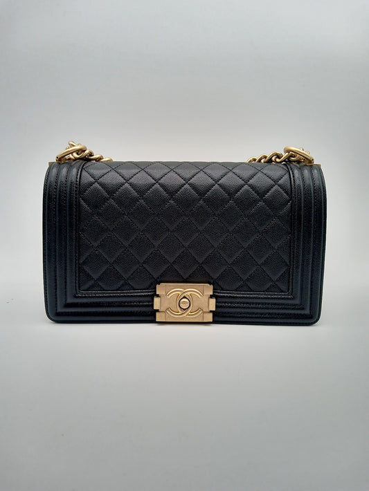 CHANEL Caviar Quilted Medium Leboy
