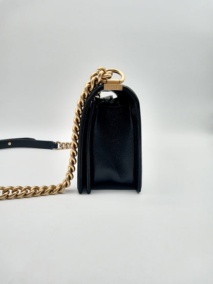 CHANEL Caviar Quilted Medium Leboy