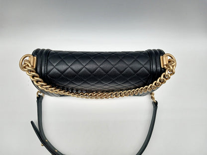 CHANEL Caviar Quilted Medium Leboy