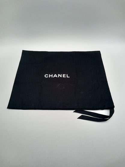 CHANEL Caviar Quilted Medium Leboy