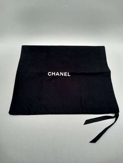 CHANEL Caviar Quilted Medium Leboy