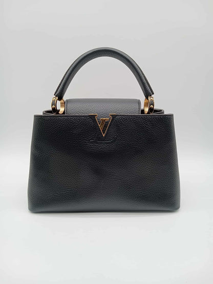 LOUIS VUITTON Capucines MM