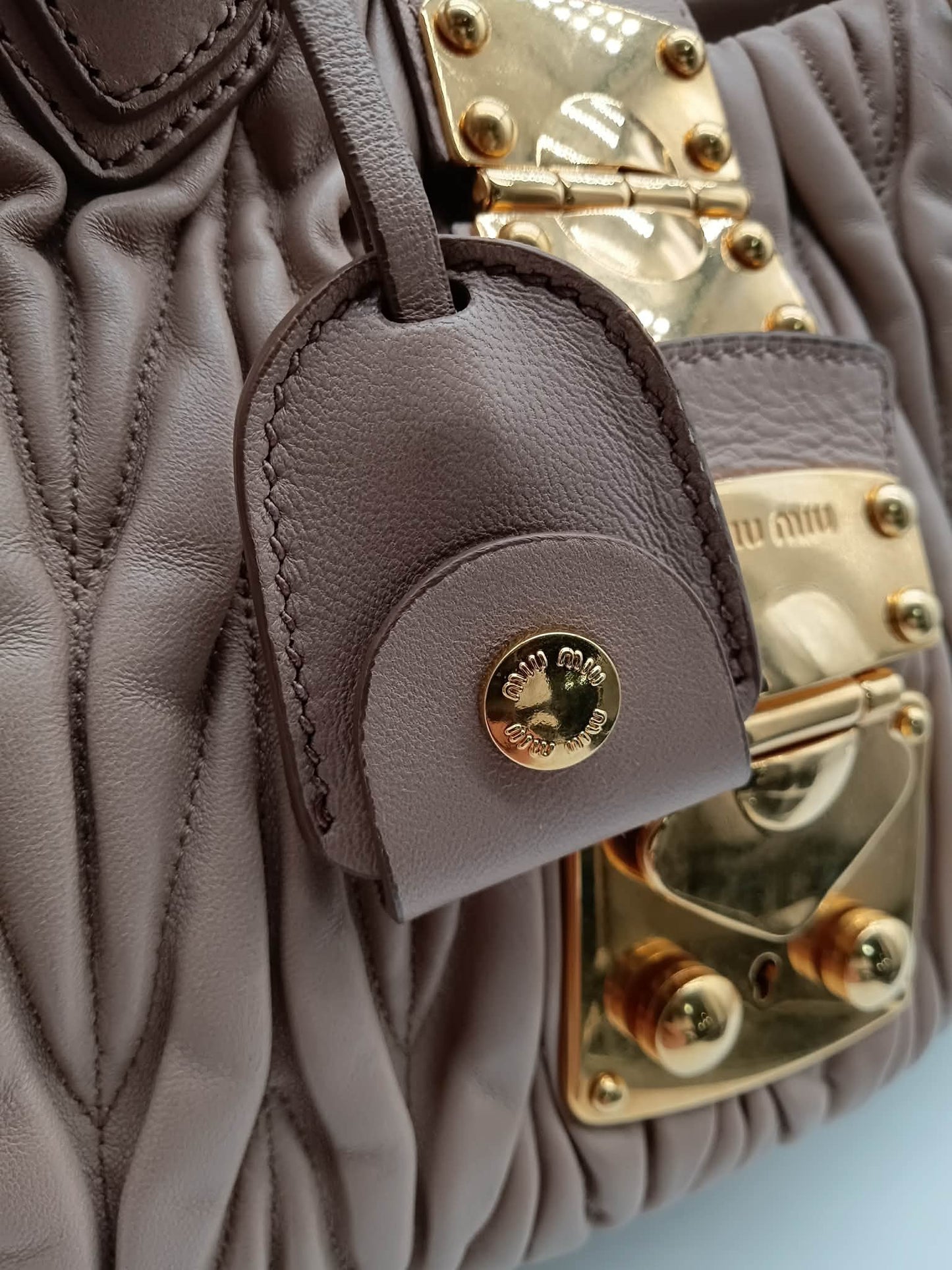 MIU MIU Bauletto Aperto