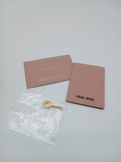 MIU MIU Bauletto Aperto