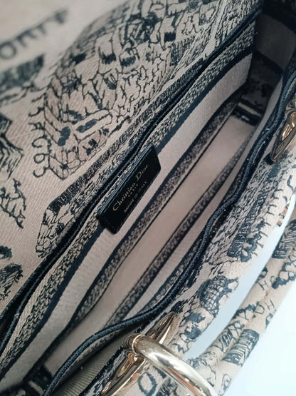 DIOR Lady D-Joy Plan De Paris