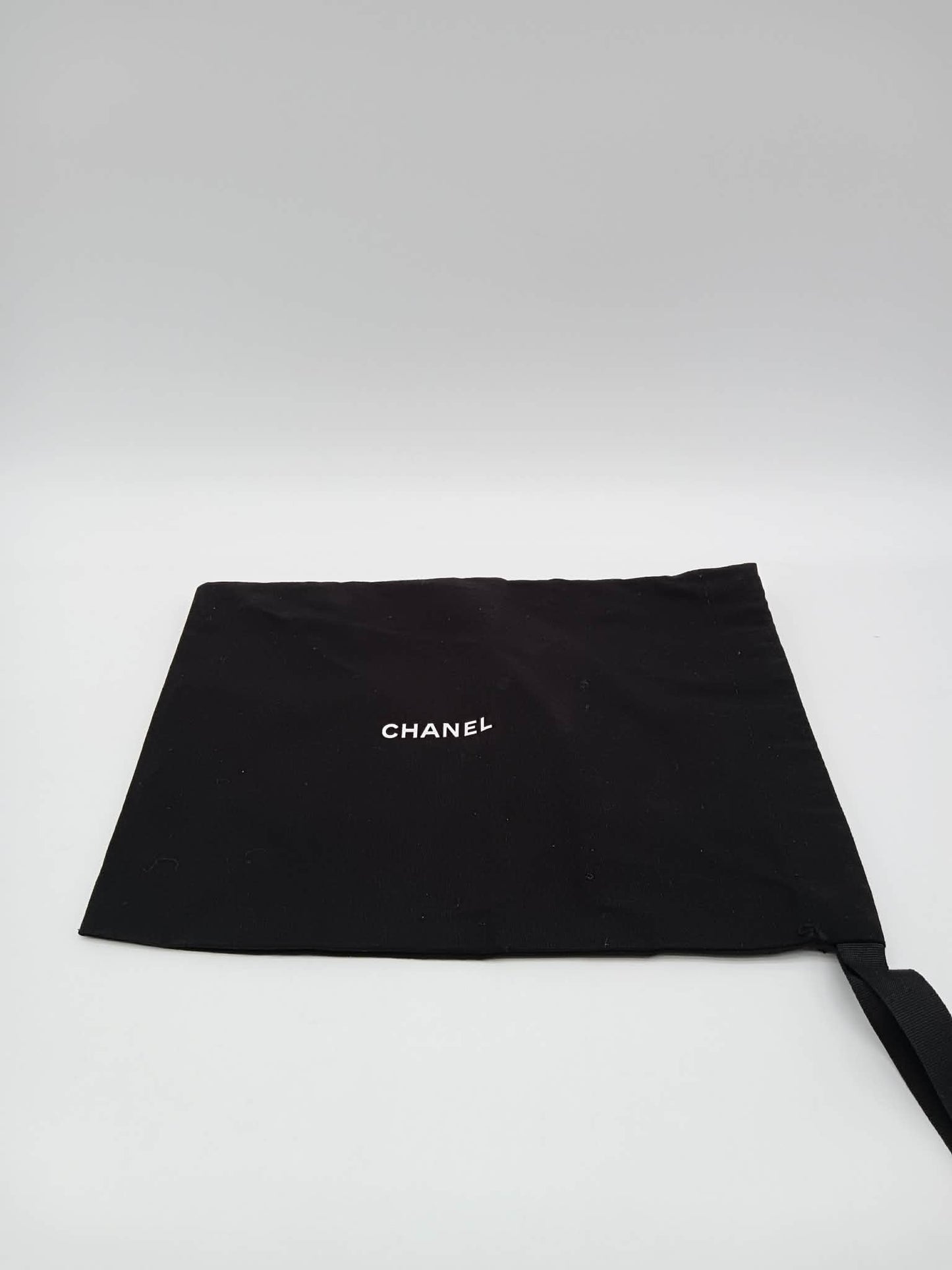 CHANEL Lambskin Quilted Chain Phone Case
