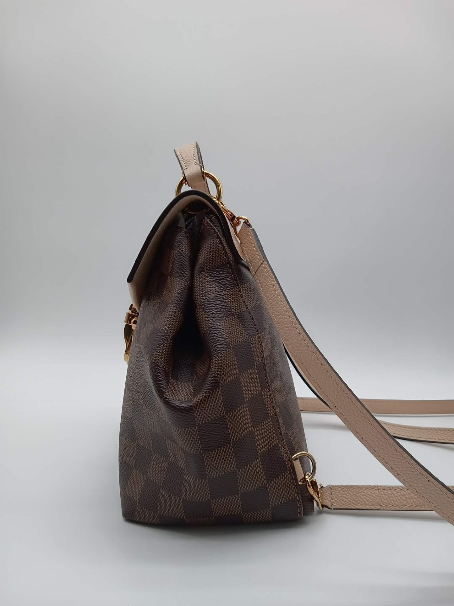 LOUIS VUITTON Damier Clapton Backpack