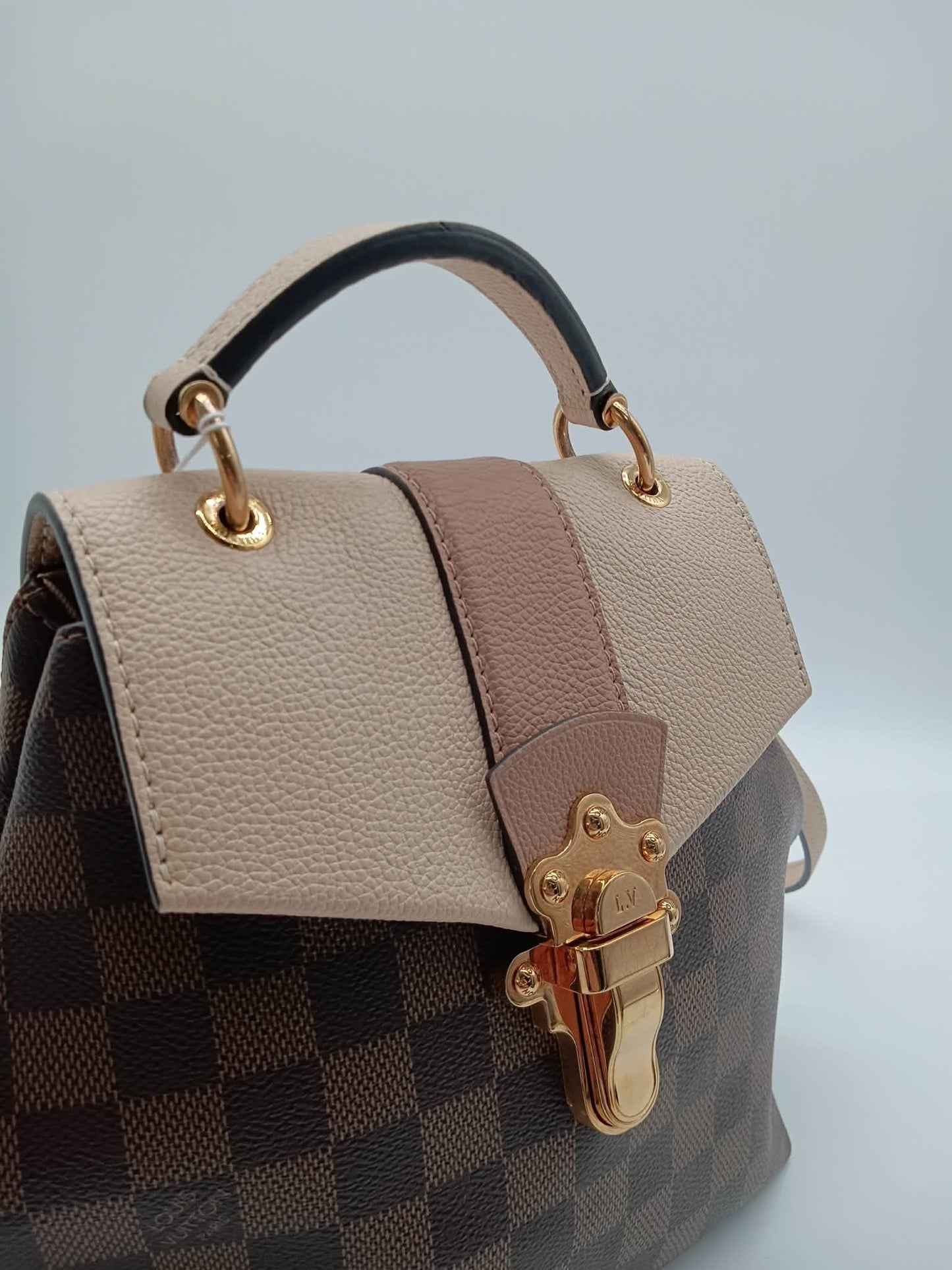 LOUIS VUITTON Damier Clapton Backpack
