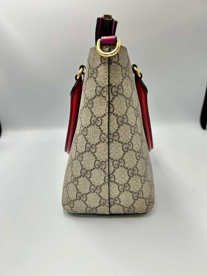 GUCCI Supreme 2way Bag