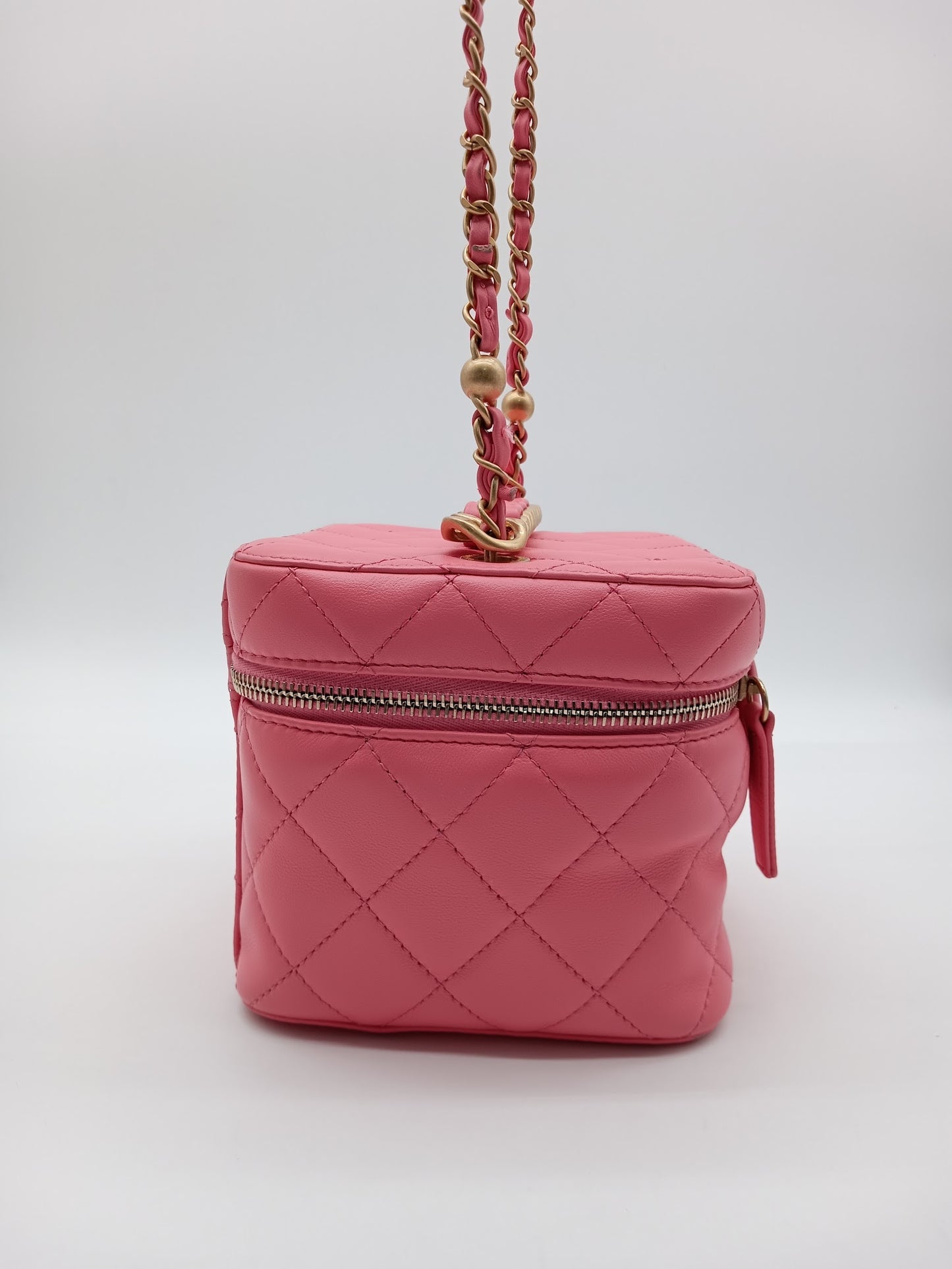 CHANEL Lambskin Quilted Vanity on Chain