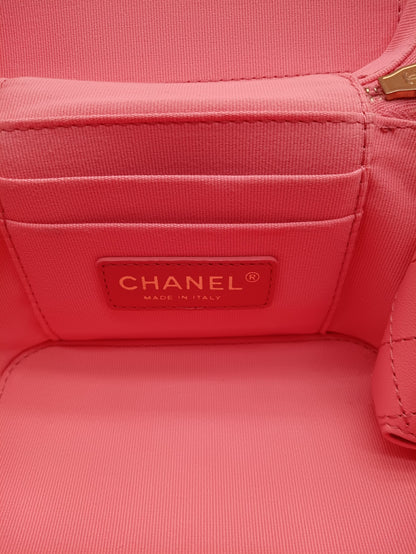 CHANEL Lambskin Quilted Vanity on Chain
